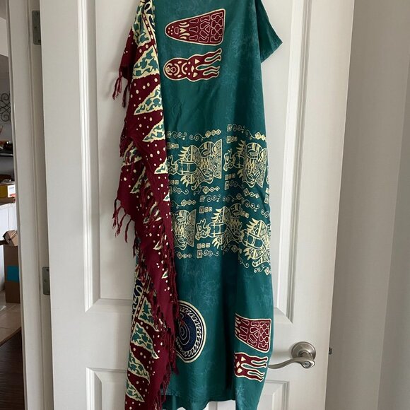 NWOT Scarf/Pashmina Multicolor with Fringe - Picture 3 of 6